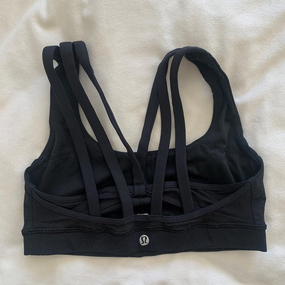 lululemon athletica - Black Sports Bra - Size 4 - Limited Edition Style